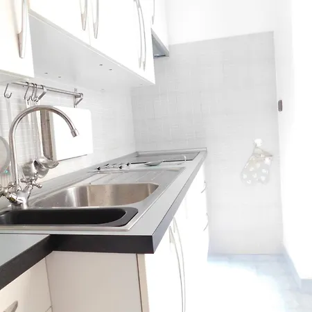 Apartment Piacevole Chiaia *