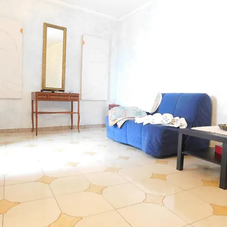 Apartment Piacevole Chiaia Naples