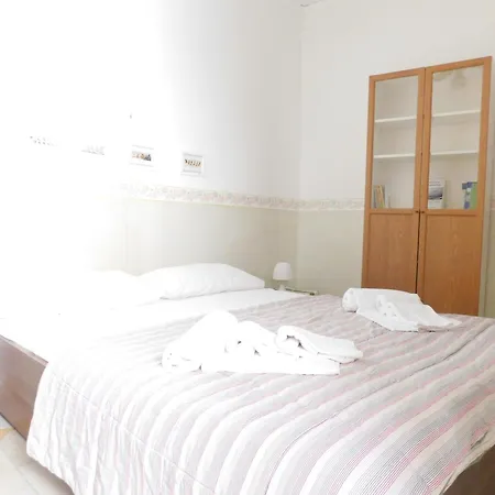 Apartment Piacevole Chiaia